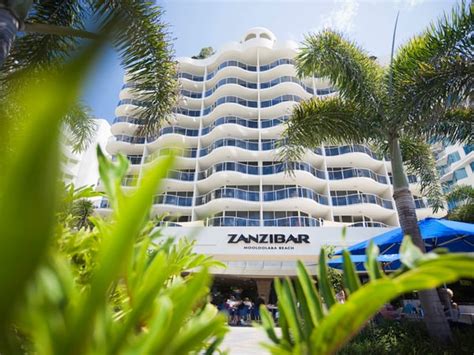 Queensland Hotels, from Luxury to Budget .